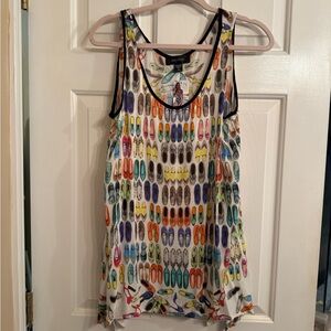 Karen Kane flip flop handkerchief top